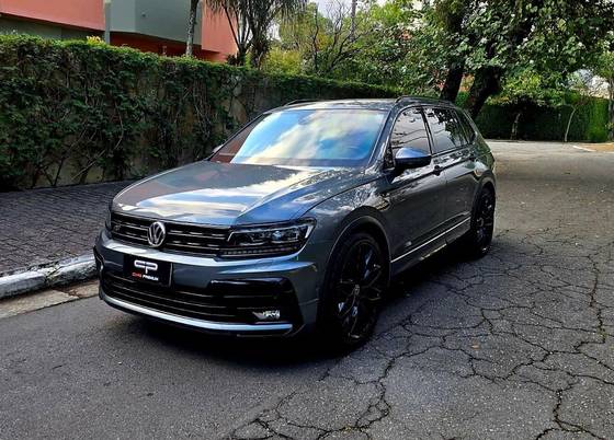 VOLKSWAGEN TIGUAN 2.0 350 TSI GASOLINA ALLSPACE R-LINE 4MOTION DSG VOLKSWAGEN TIGUAN 2.0 350 TSI GASOLINA ALLSPACE R-LINE 4MOTION DSG
